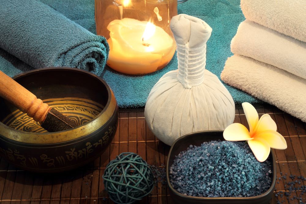 Ancient Healing Practices: The Benefits of Ayurveda at a Wellness Retreat in Thailand